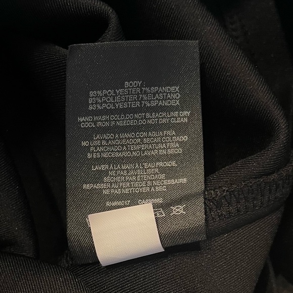 2B Bebe Ruffle Mini Black Pencil Skirt - Picture 9 of 9